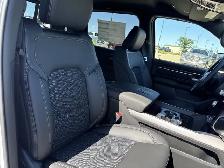 2026 Ram 1500 Sport | HEMI V8 - Photo 12
