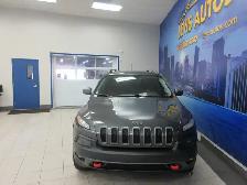 JEEP CHEROKEE 2016 TRAILHAWK 4X4 V-6 3.2 LITRES 4X4 CUIR CHAUFFA - Photo 4