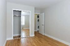 Two bedroom, Eglinton and Don Valley Parkway - ID 696 - Photo 9