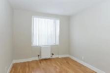 Two bedroom, Eglinton and Don Valley Parkway - ID 696 - Photo 10