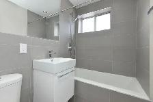 Two bedroom, Eglinton and Don Valley Parkway - ID 696 - Photo 11