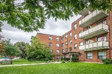 Two bedroom, Eglinton and Don Valley Parkway - ID 696 - Photo 15