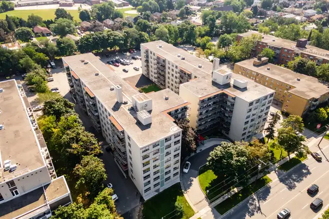 Victoria Park Apartments - 1 Bedroom available at 1757, 1759 Vic