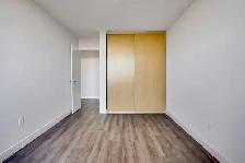 30 Tuxedo Court Apartments - Bachelor available at 30 Tuxedo Cou - Photo 11