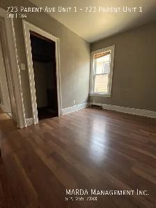 COZY 1 BED/1 BATH MAIN FLOOR   HYDRO & GAS - Photo 11