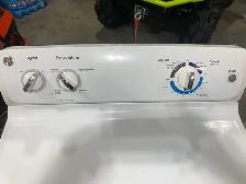 GE washer and dryer - Photo 3