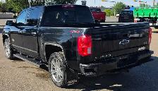 2018 Chevrolet Silverado 1500 High Country Crew Cab w/ 5'8 - Photo 3