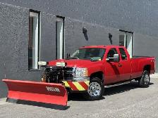 2012 Chevrolet Silverado 3500HD 4X4 WESTERN SNOW PLOW-ONLY 45,