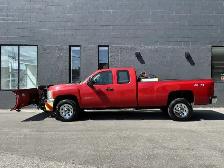 2012 Chevrolet Silverado 3500HD 4X4 WESTERN SNOW PLOW-ONLY 45, - Photo 2