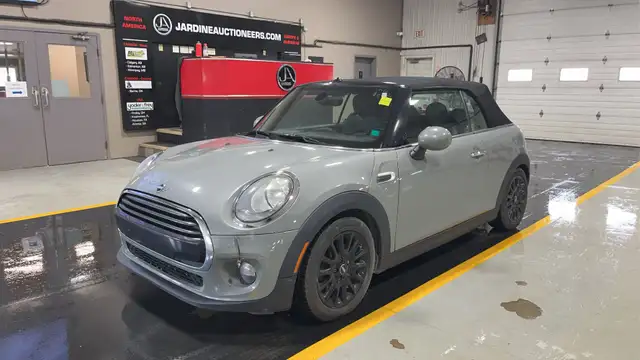2018 MINI Convertible