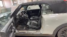 2018 MINI Convertible - Photo 9