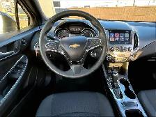 2017 Chevrolet Cruze LT - Photo 5