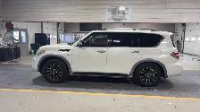 2017 Nissan Armada - Photo 2