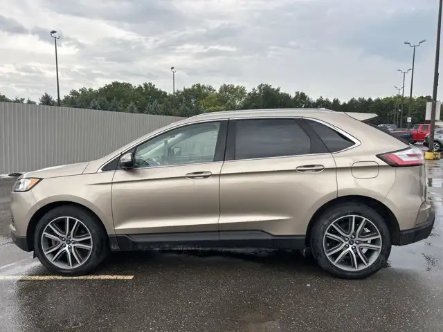 2020 Ford Edge Titanium AWD | No Accidents | Leather Seats