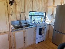 Renovated 33 Foot Fifth Wheel Camper - Photo 7