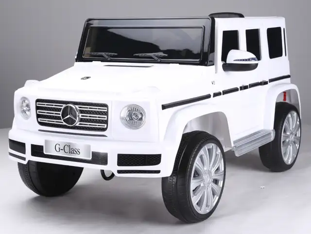 MERCEDES CHILD, BABY, KIDS RIDE ON WHITE 12V CAR, SUV W REMOTE
