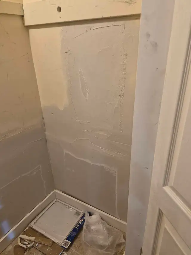drywaller/taper available for small jobs and repairs