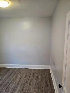 2 Bedroom apartment close to downtown and U Of  W
