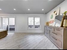 1 BDRM TOWNHOUSE - YONGE & STEELES - Photo 5