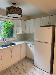 3 bedroom townhouse in Burlington $2,850.00   utilities - Photo 5