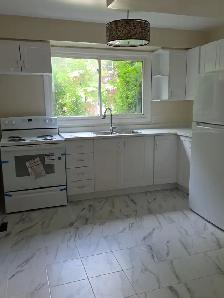 3 bedroom townhouse in Burlington $2,850.00   utilities - Photo 6
