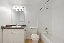 Springbank Village - 3 Bedroom available at 914, 916, 924 Wonder - Photo 13