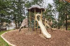 Ocean Brook Park Apartments - 2 Bedroom available at 40 Charlott - Photo 16