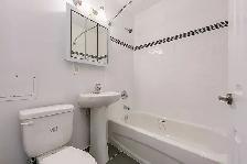 Islington Apartments - 1 Bedroom available at 148 Islington Aven - Photo 12