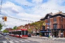 Strada - 1 Bedroom available at 555 College Street, Toronto Apar - Photo 4