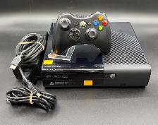 250gb Xbox 360 E - Complete with Wireless Controller & Wires