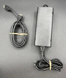 250gb Xbox 360 E - Complete with Wireless Controller & Wires - Photo 6