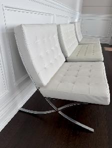 White Leather Lounge/Barcelona Chair - Photo 5