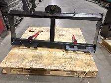 NEW SKID STEER 3 PRONG BALE SPEAR ATTACHMENT SSBF49 - Photo 3