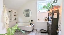 2-BDRM Charm Walk to Downtown in 7 minutes & 20 to UG - Photo 3