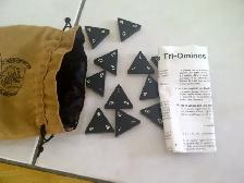 UN JEU DE TRIOMINOS POUR 2À6 JOUEURS ET SES INSTRUCTIONS: $15.00 - Photo 2