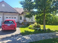 4 Bedroom Bungalow Townhome - whole home