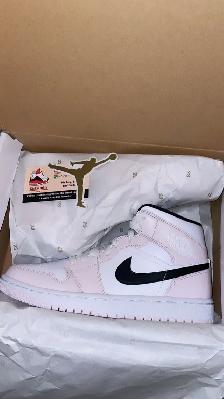 Air Jordan 1 Mid Barely Rose (W) (BQ6472-500) Size 9W - Photo 6