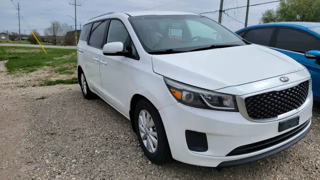 2017 Kia Sedona