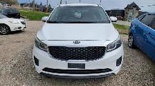 2017 Kia Sedona - Photo 4
