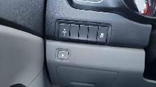 2017 Kia Sedona - Photo 14