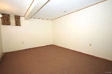 630$/ month included everything LAKEVIEW AREA - Photo 2