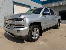 2018 Chevrolet Silverado 1500 LTZ 5.3 L - Photo 2