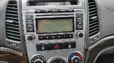 2010 Hyundai Santa Fe - Photo 11