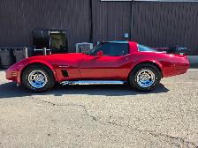 1982 Chevrolet Corvette CROSSFIRE INJECTION / T-TOP / ONLY 25 00 - Photo 4