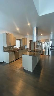 Skilled Renovation Carpenter / Finisher - Photo 3