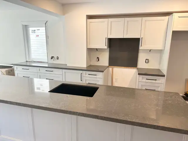 QUARTZ COUNTERTOPS
