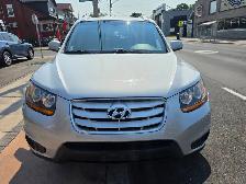 2010 Hyundai Santa Fe - Photo 2