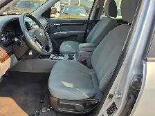 2010 Hyundai Santa Fe - Photo 9