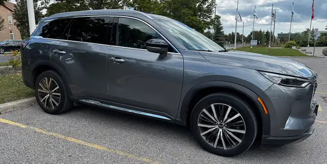 IN EXCELLENT CONDITION FOR SALE INFINITI QX60