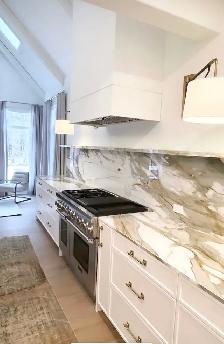 QUARTZ KITCHEN COUNTERTOPS - Photo 2